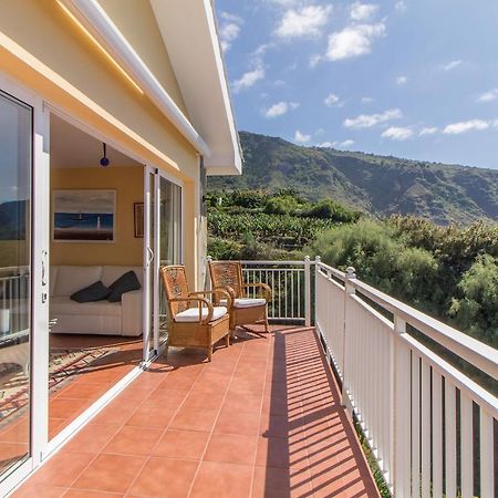 Villa In Protected Space In Front Of The Sea Los Realejos Exterior photo