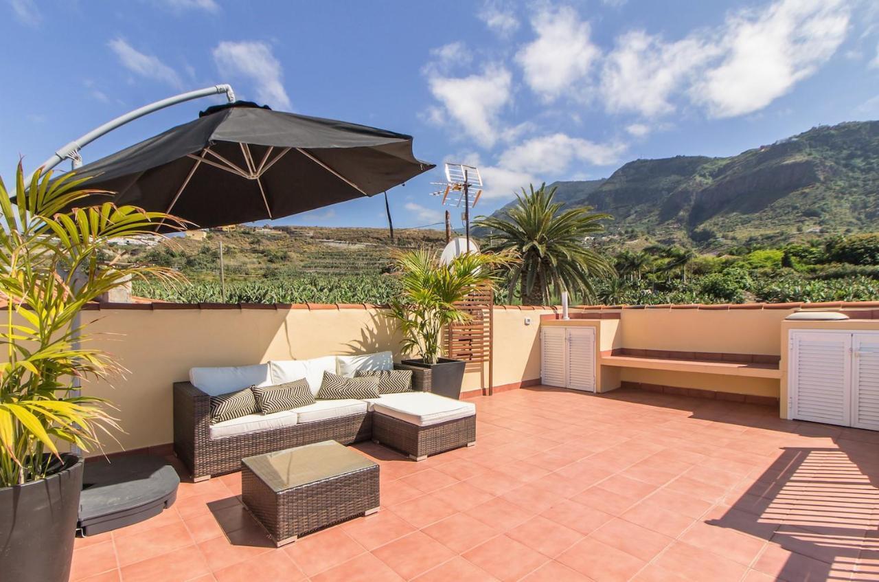 Villa In Protected Space In Front Of The Sea Los Realejos Exterior photo